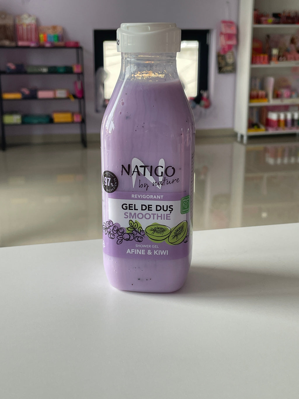 Gel de dus Smoothie Afine & Kiwi - NATIGO