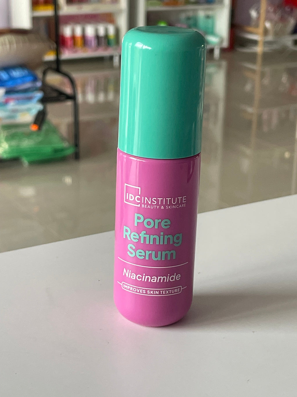 Ser pentru minimizarea porilor cu niacinamide - IDC INSTITUTE