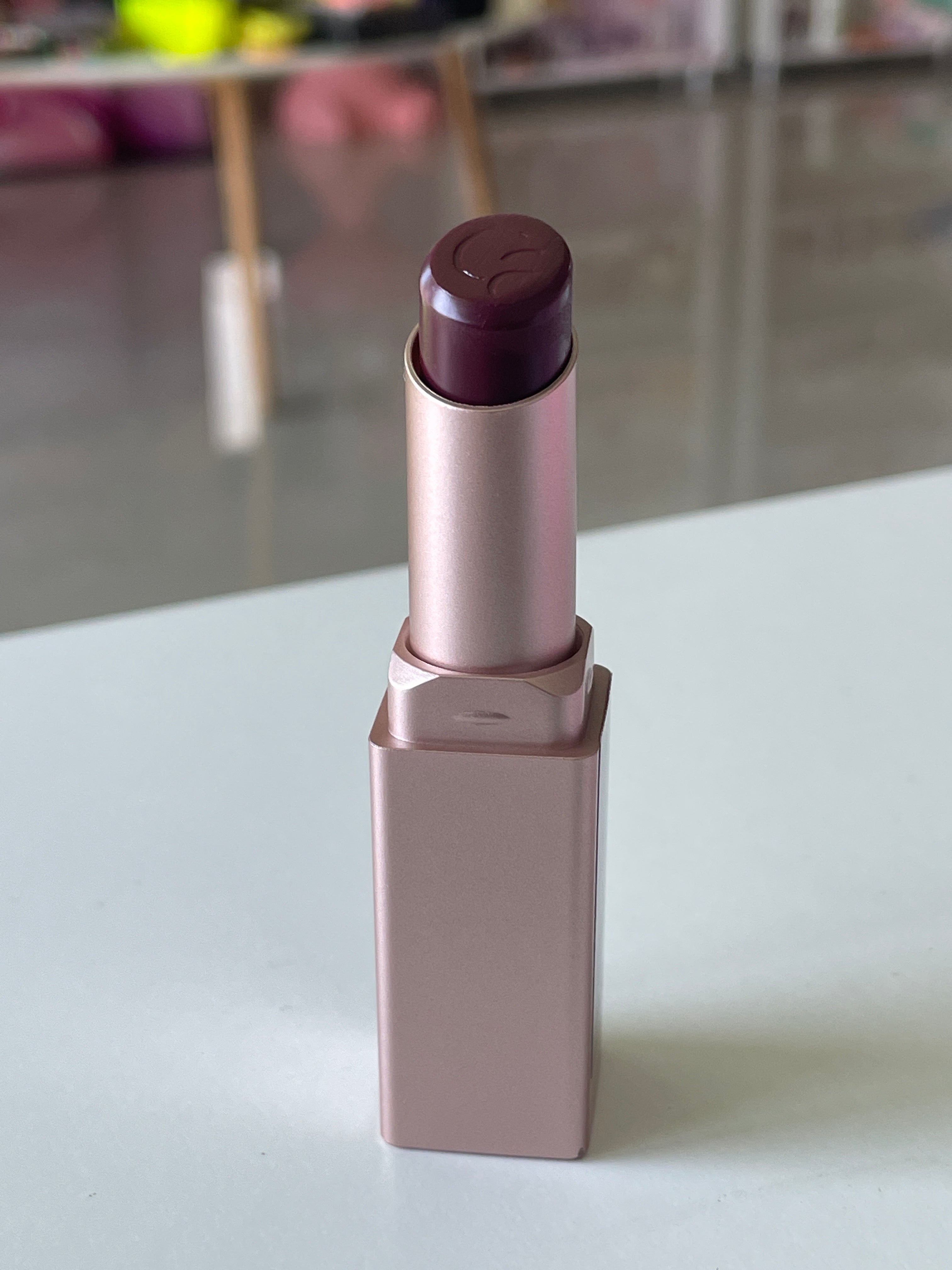 Lip Oil Balm Bare Touch 040 Kiss me Wild - CATRICE