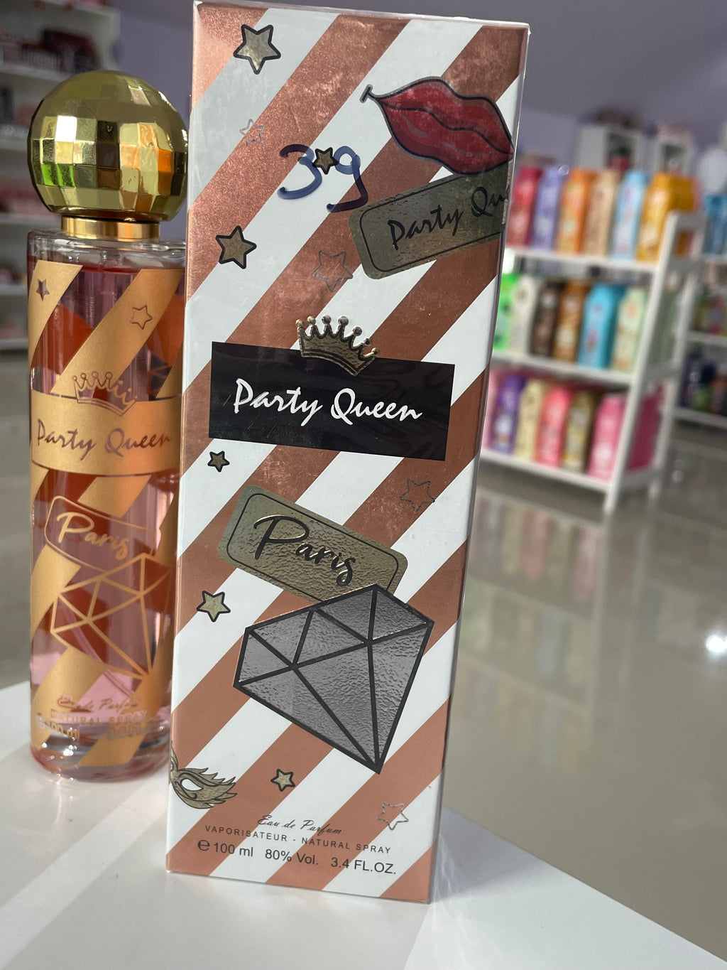 Apa de toaleta Party Qween