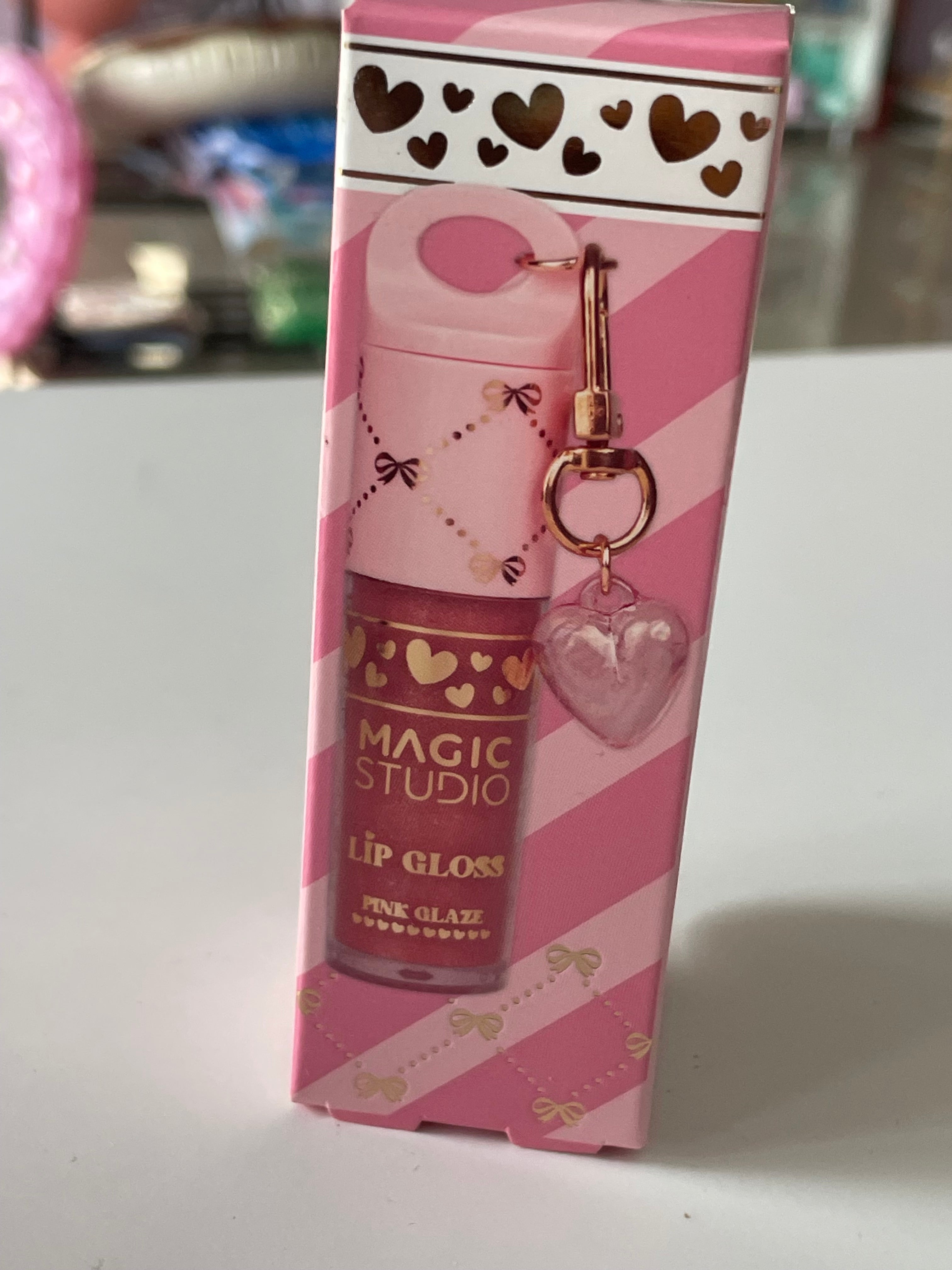 Luciu buze Juicy Pink Glaze, Coquette Charm - MAGIC STUDIO