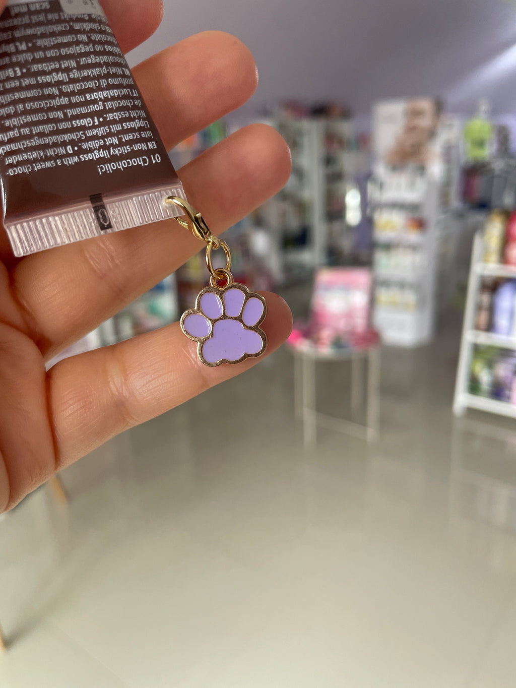 Charm labuta mov