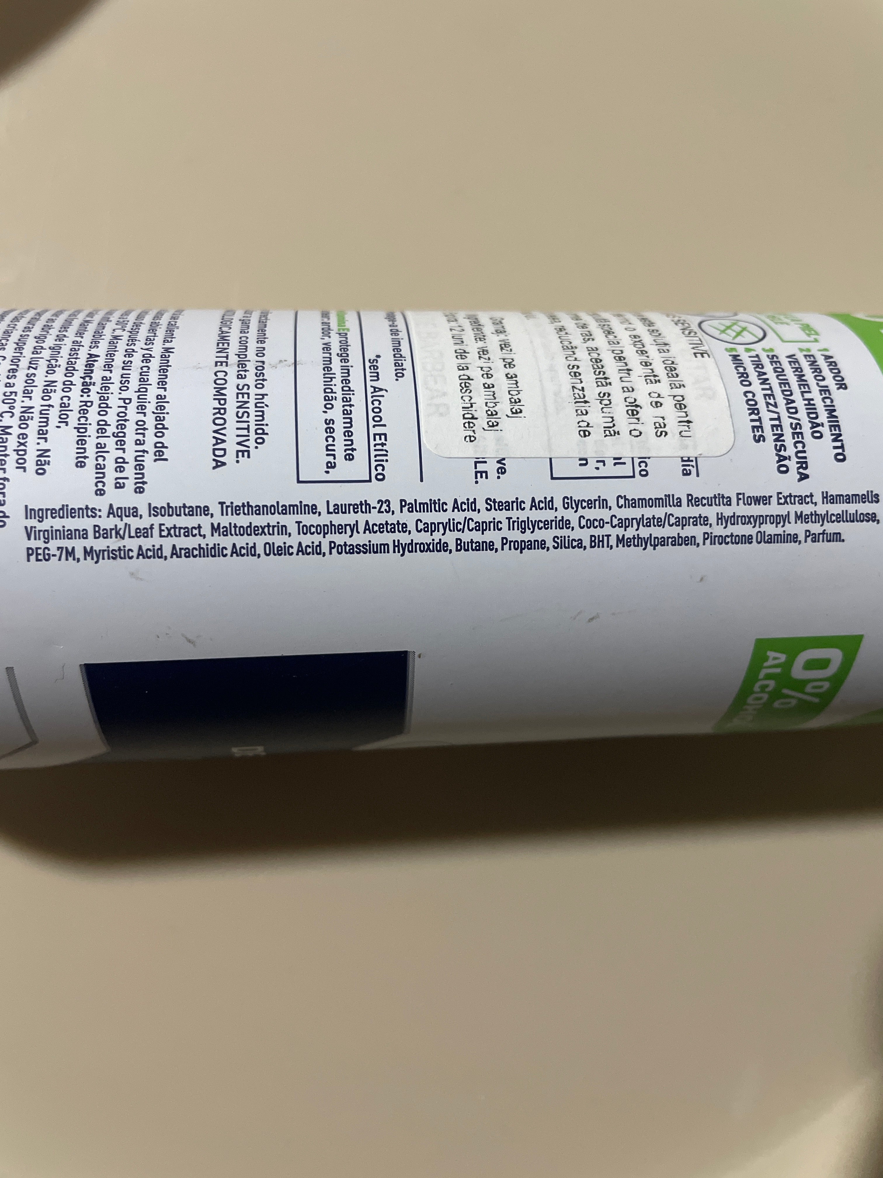 Nivea spuma de ras - sensitive