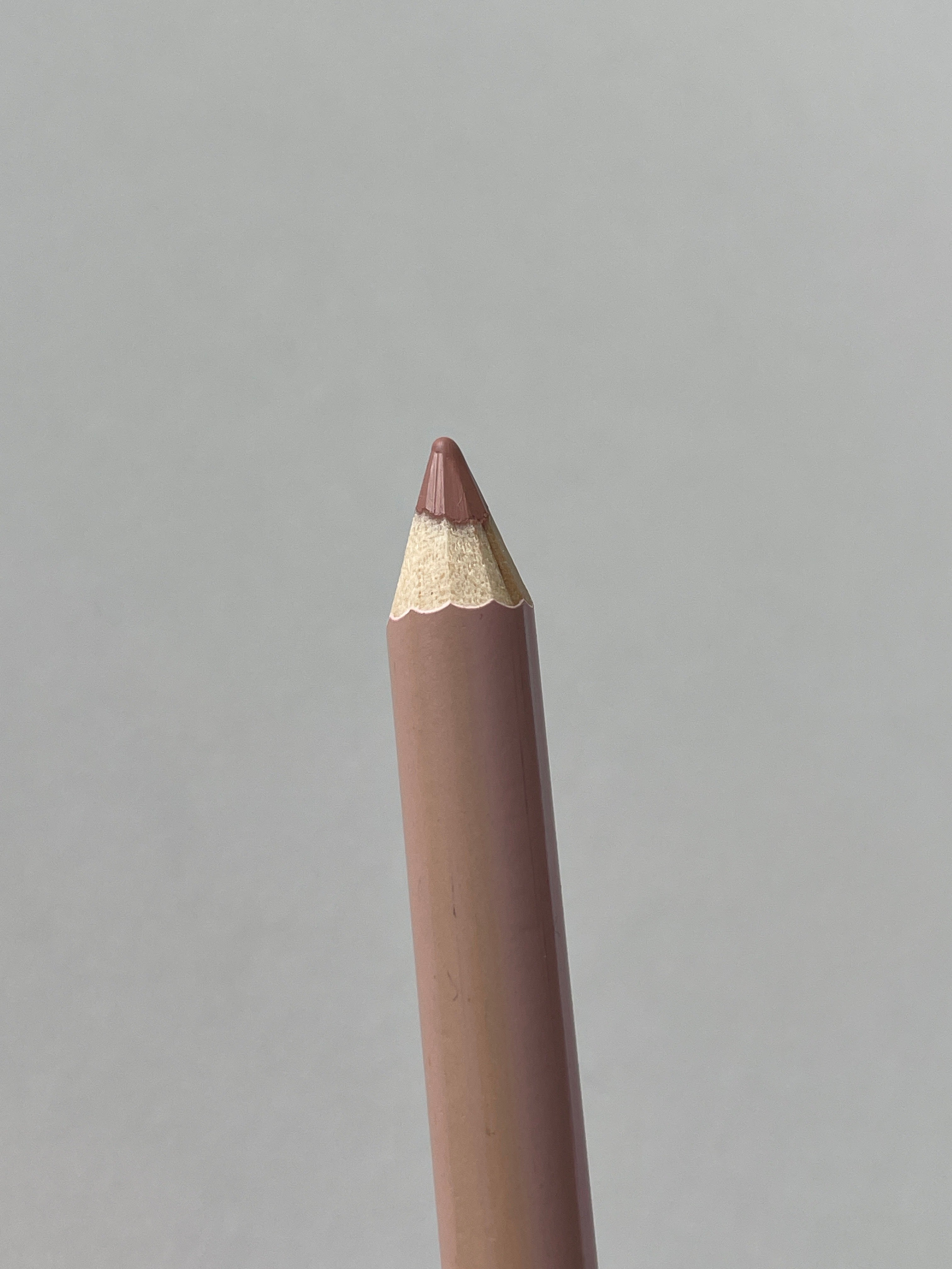 Creion Buze She Shape 01 Milky Nude - REVERS