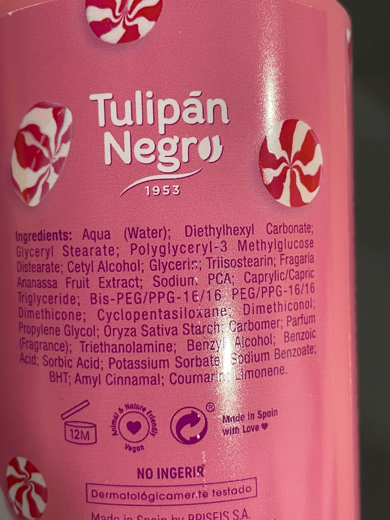 Lotiune corp Kiss Fresa y Nata - Tulipan Negro