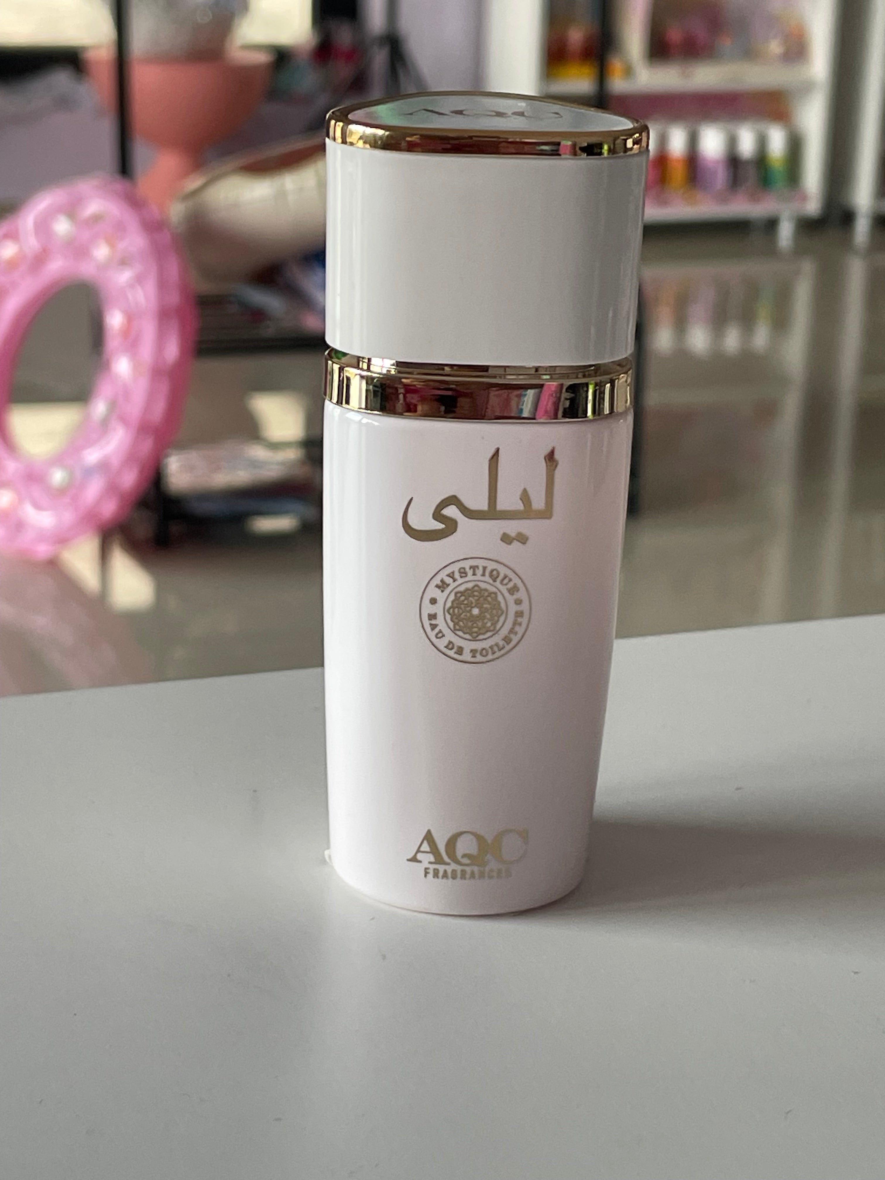Apa de toaleta Leila Mystique - AQC
