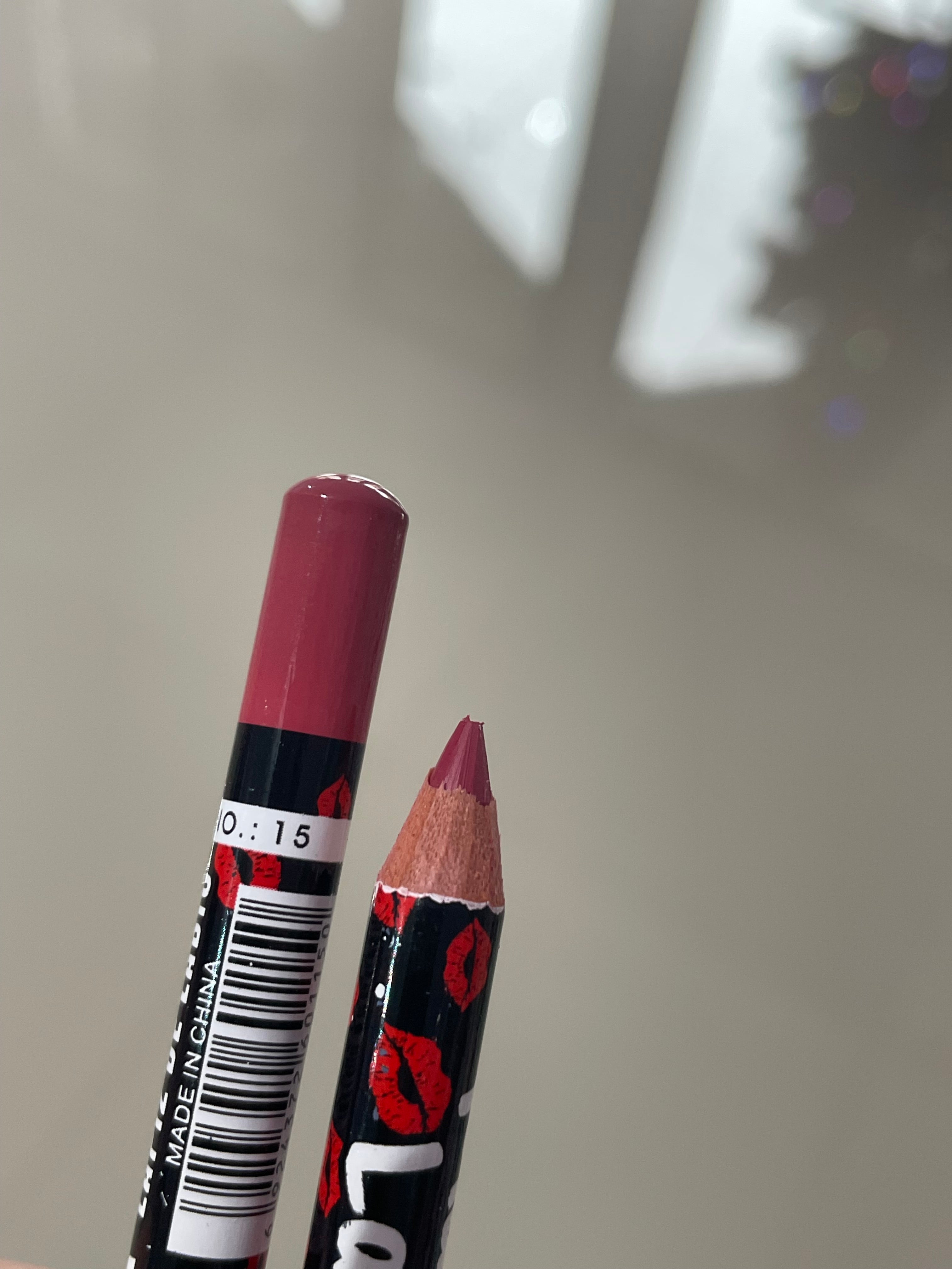 Creion buze Matita Labbra - Ushas