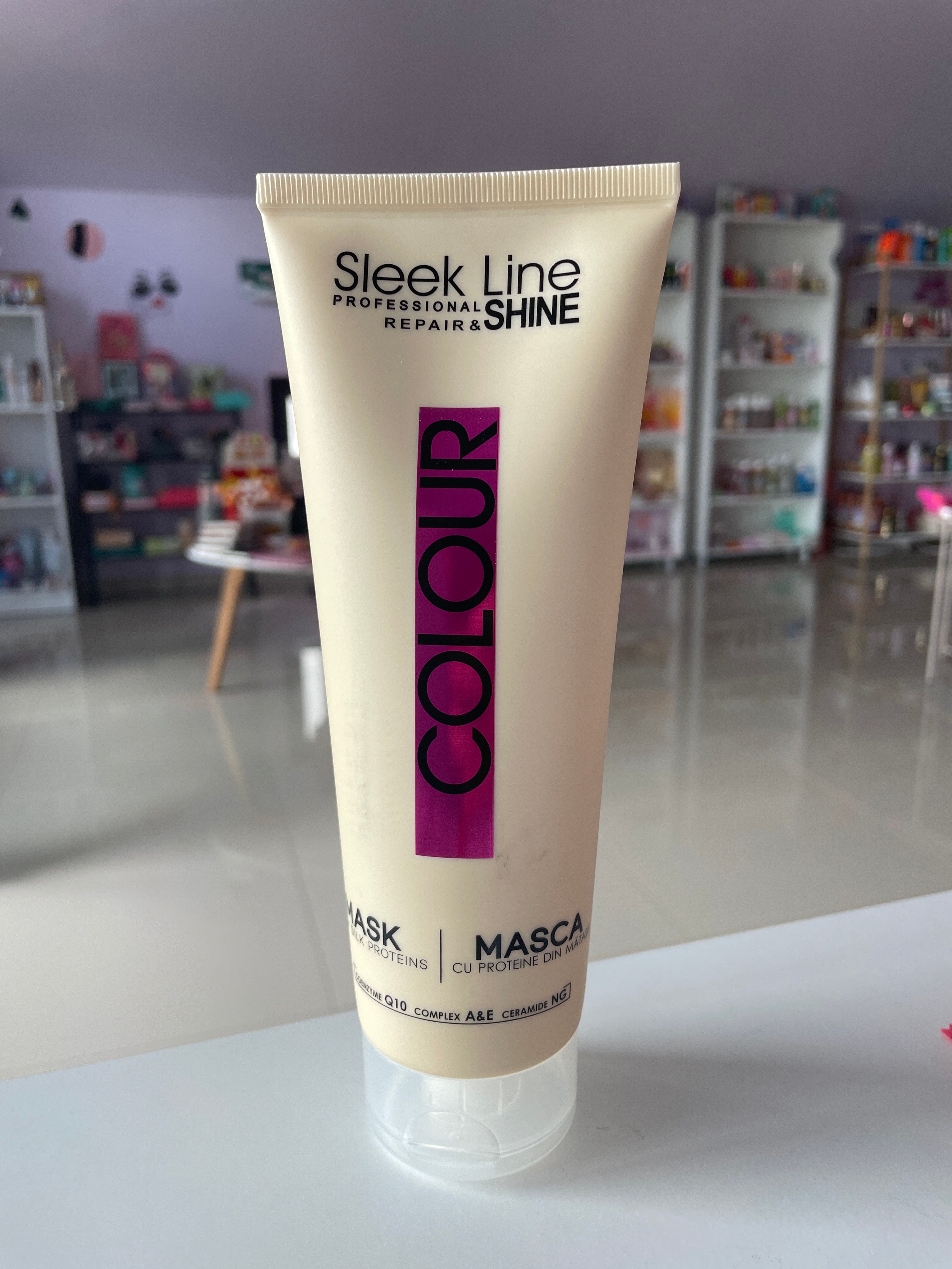 Masca pentru par vopsit Colour - SLEEK LINE