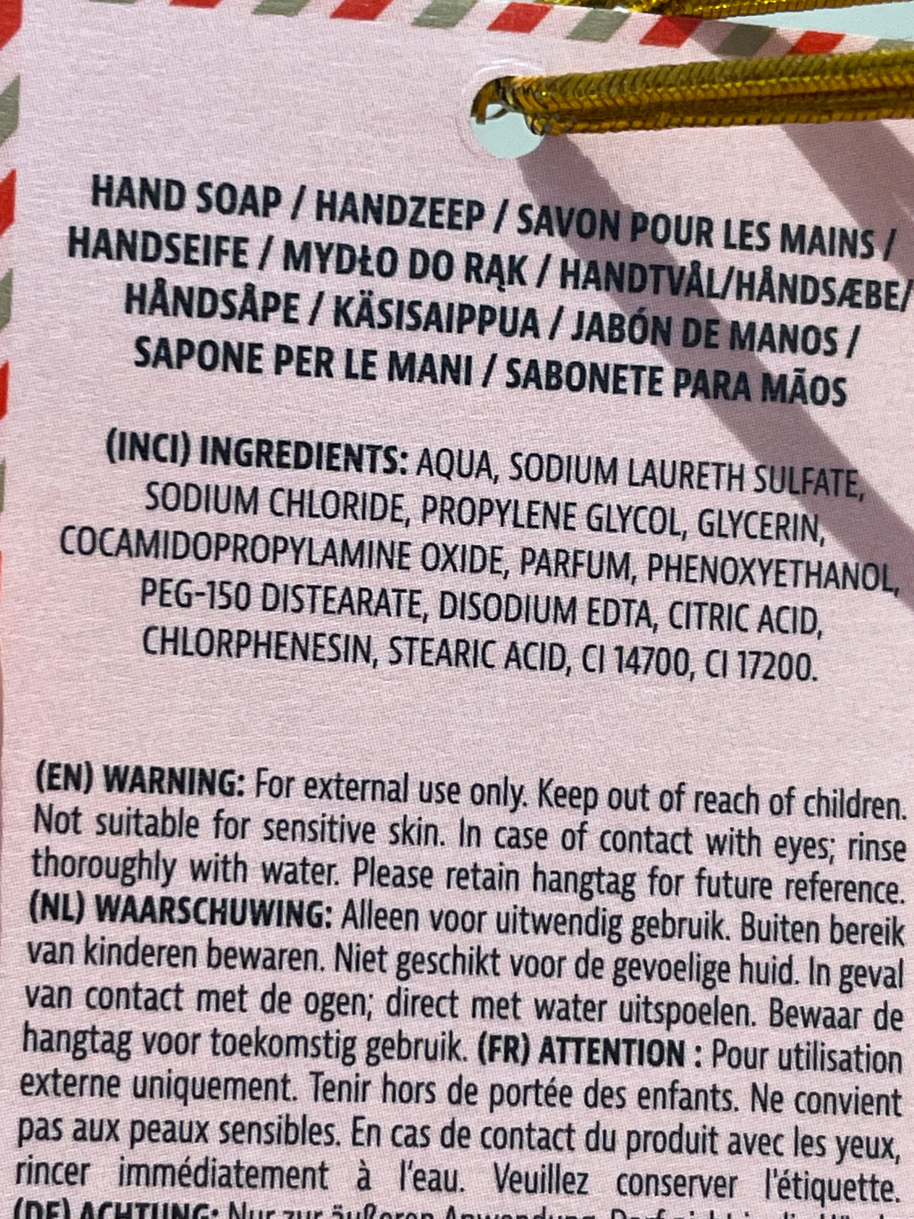 Sapun lichid in forma de cadouri- Sence