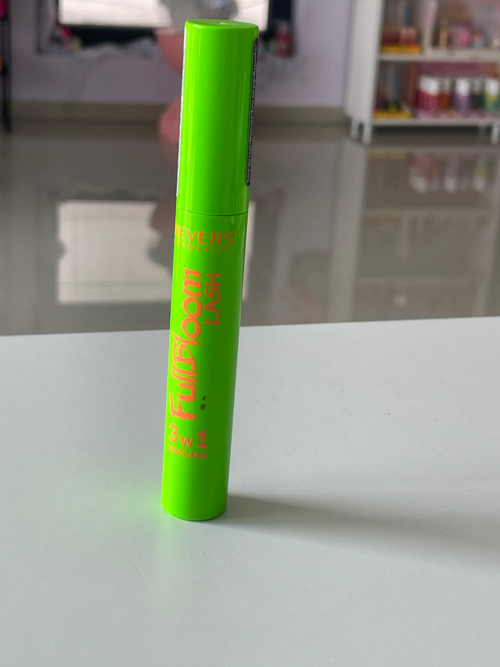 Mascara Full Bloom lash - REVERS