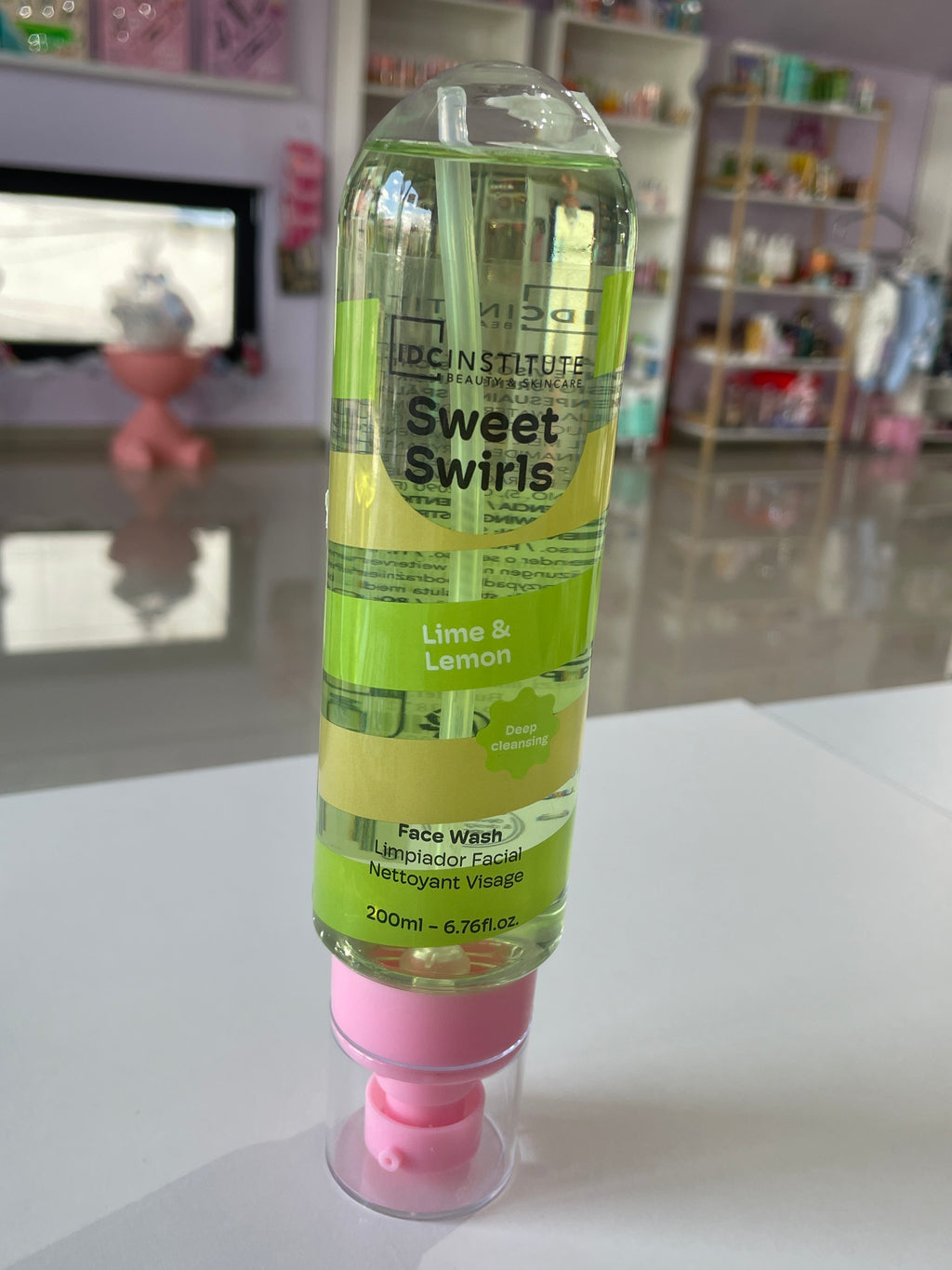 Gel de curatare ten Sweer Swirls Lime - IDC INSTITUTE