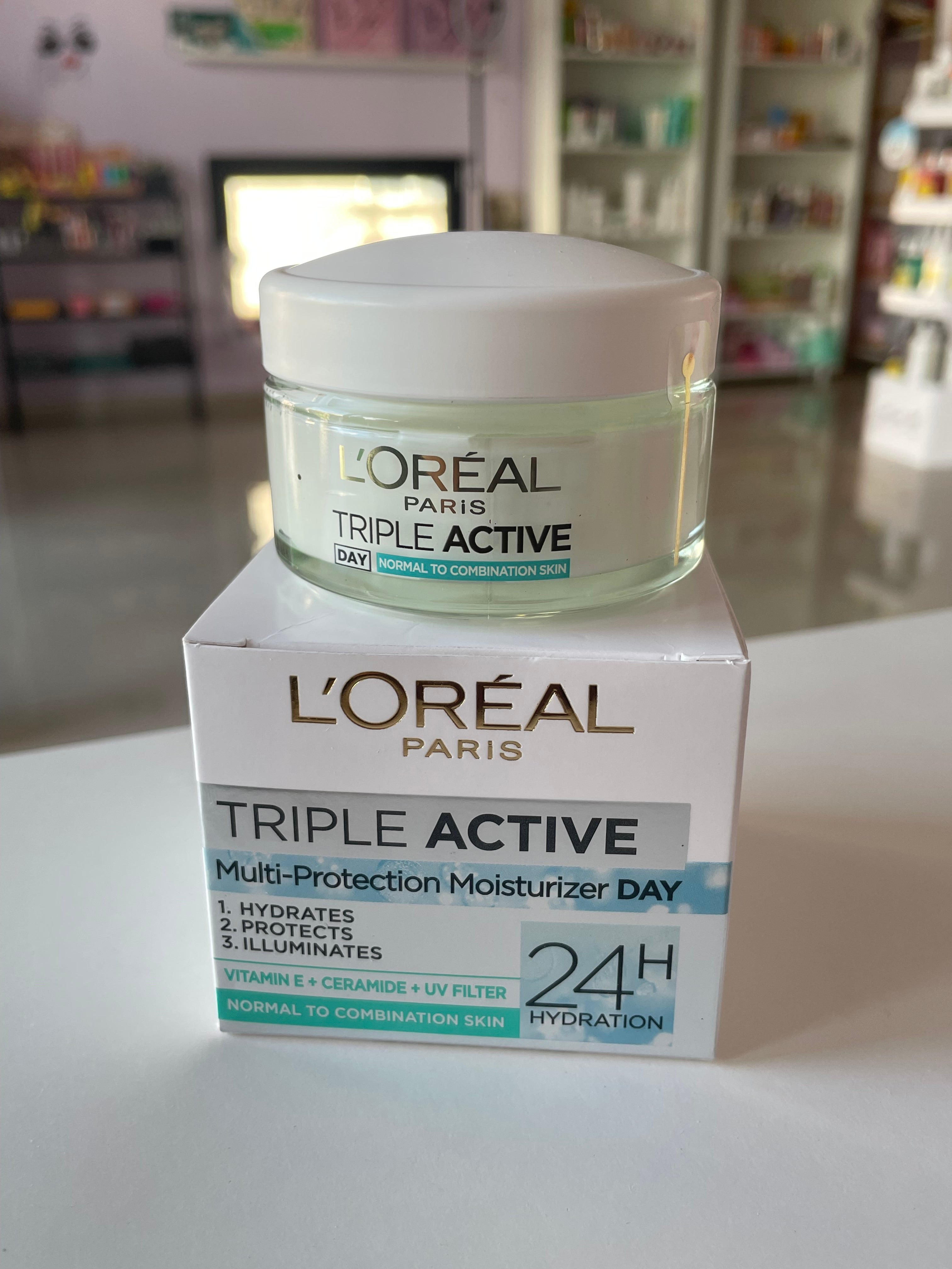 Crema de zi Triple Active - L'OREAL