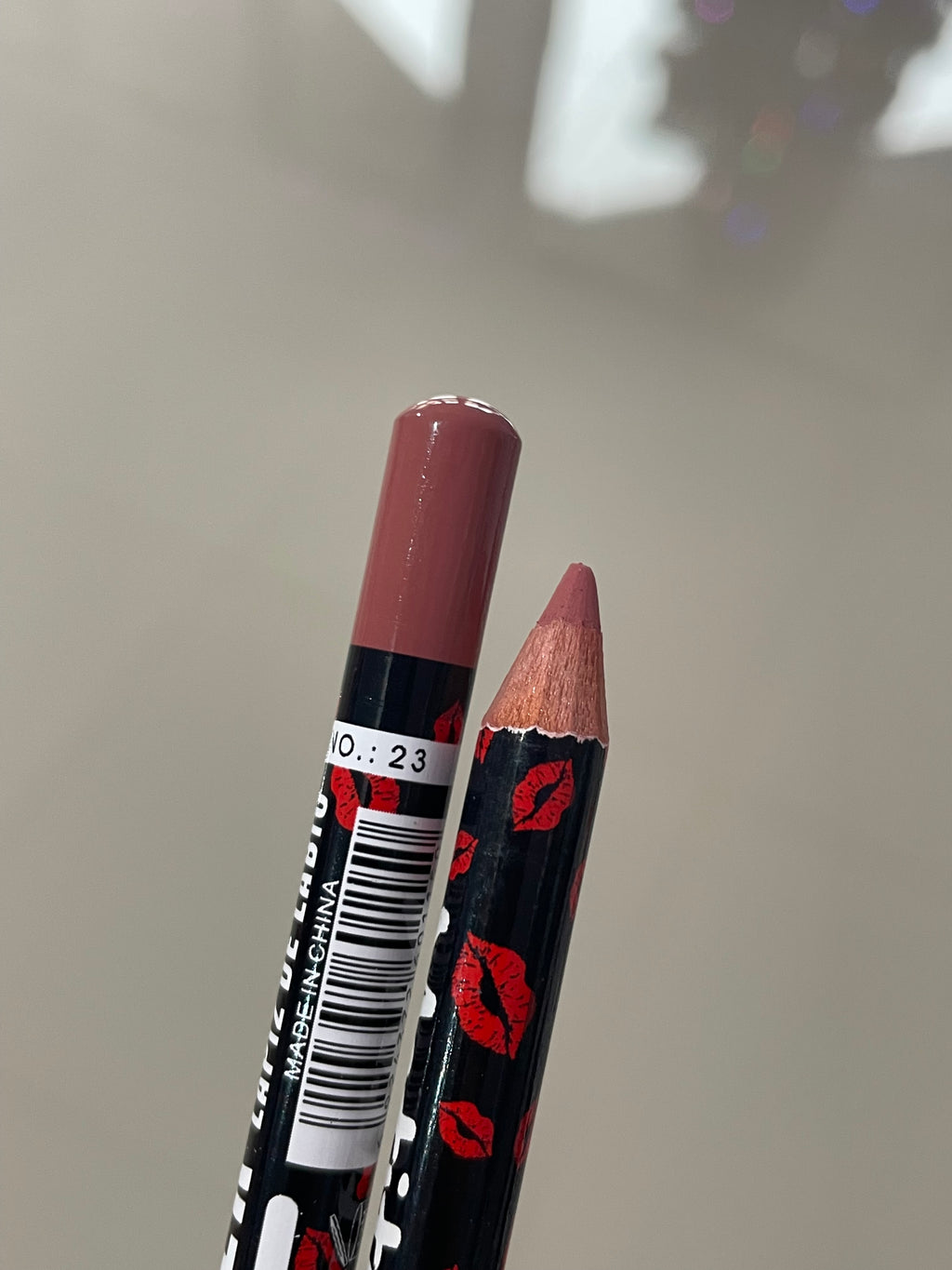 Creion buze Matita Labbra - Ushas