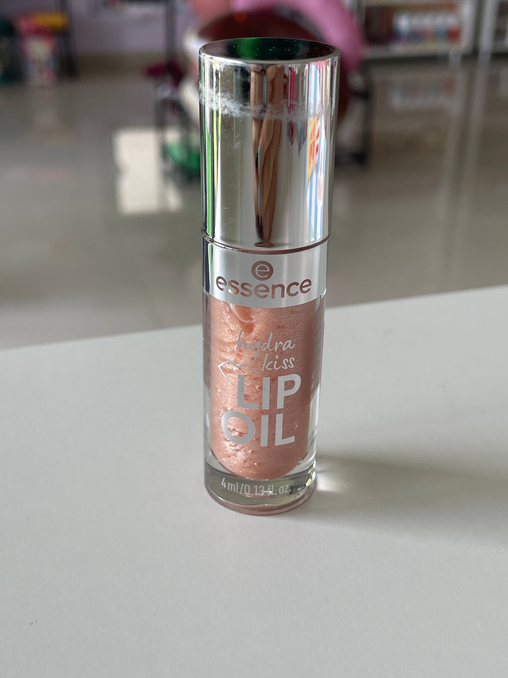 Lip oil Hydra Kiss 09 Cookie Sparkle - ESSENCE