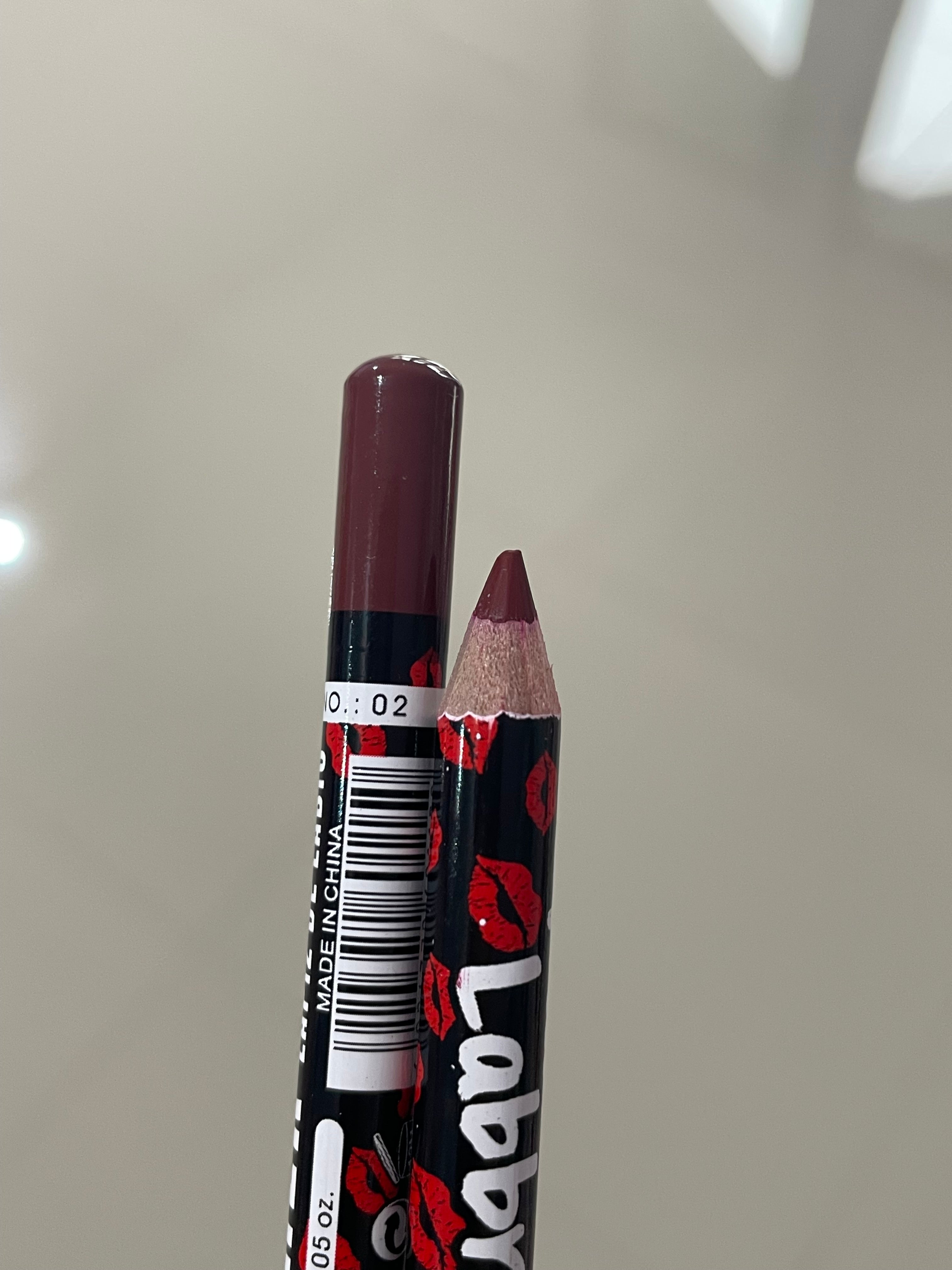 Creion buze Matita Labbra - Ushas