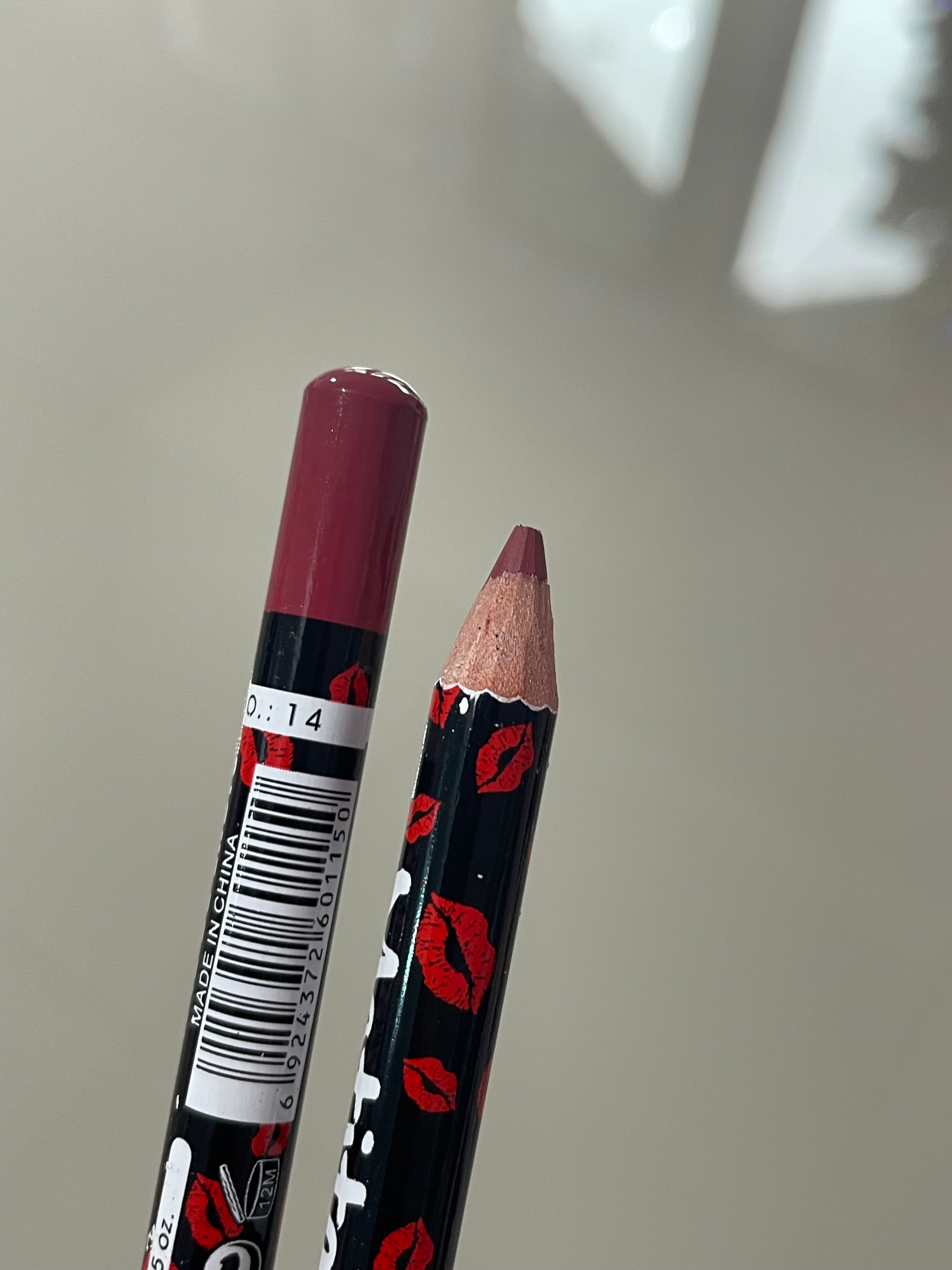 Creion buze Matita Labbra - Ushas