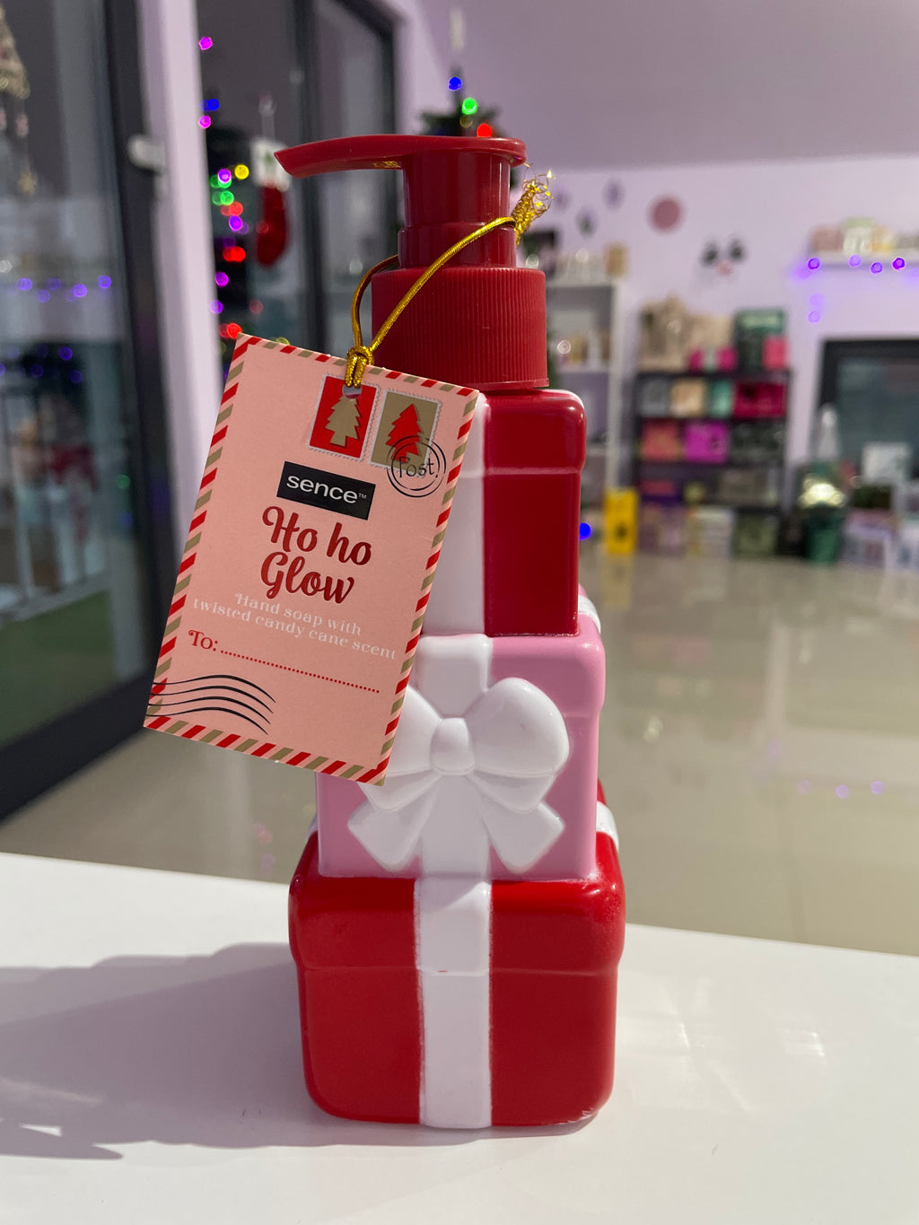 Sapun lichid in forma de cadouri- Sence