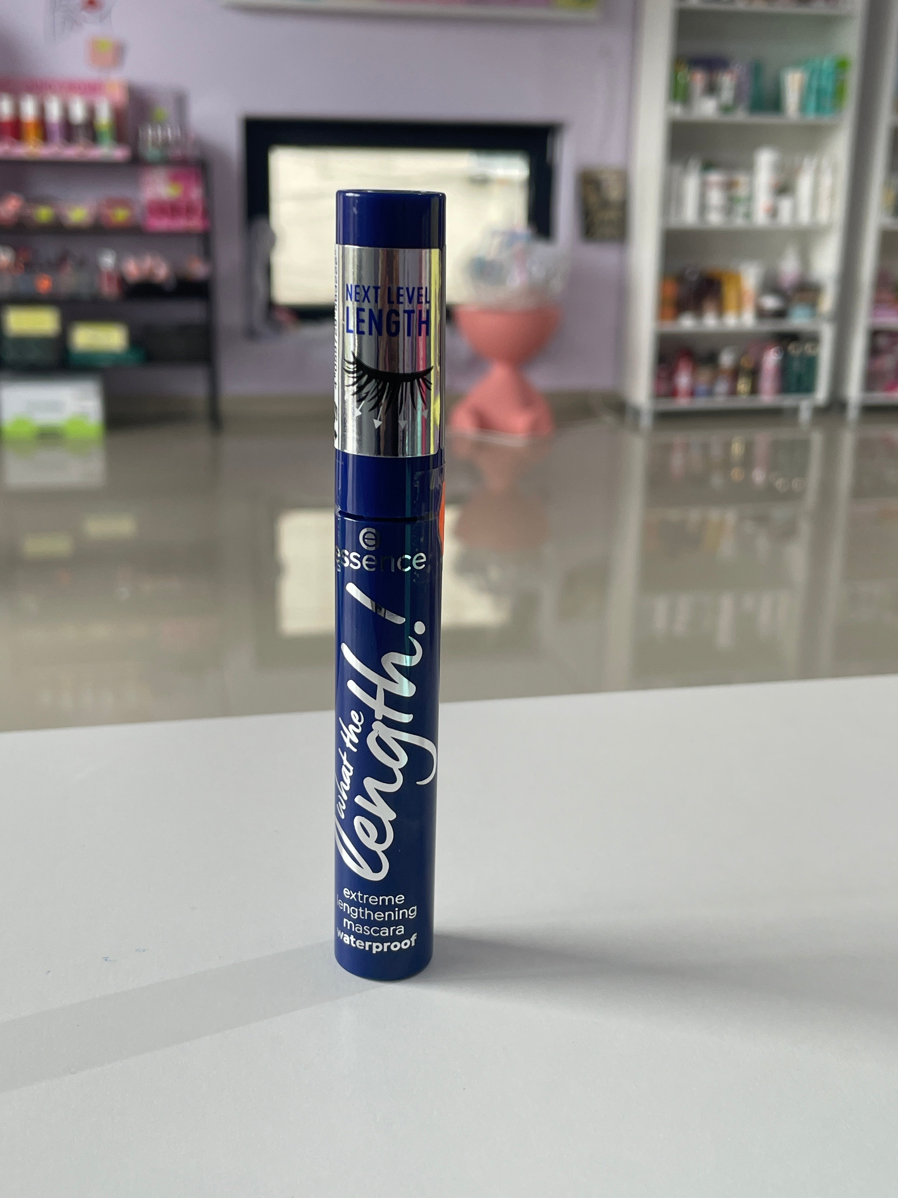 Mascara What the lenght Waterproof - ESSENCE