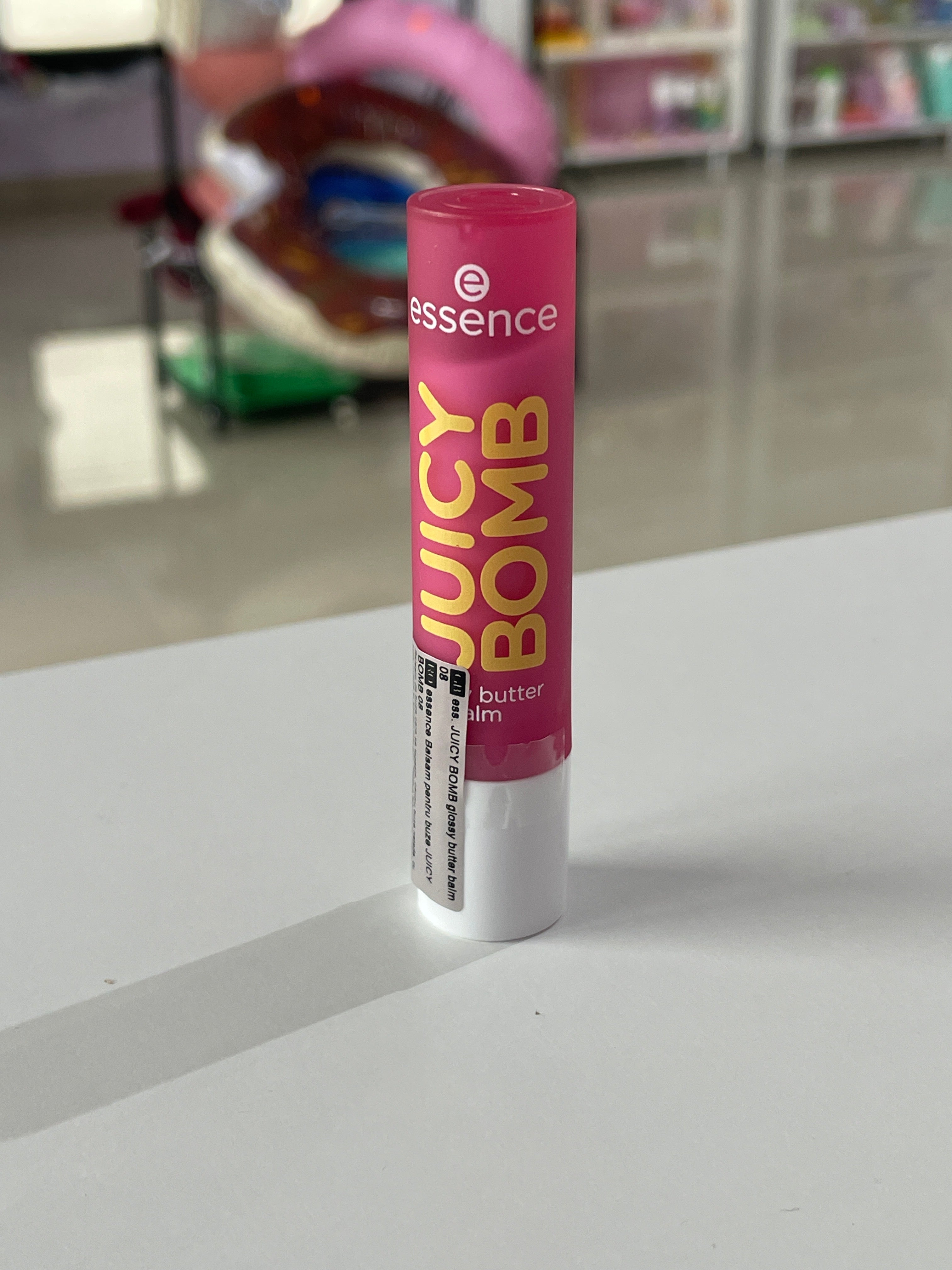 Balsam buze Juicy Bomb 08 Cherrything I Want - ESSENCE