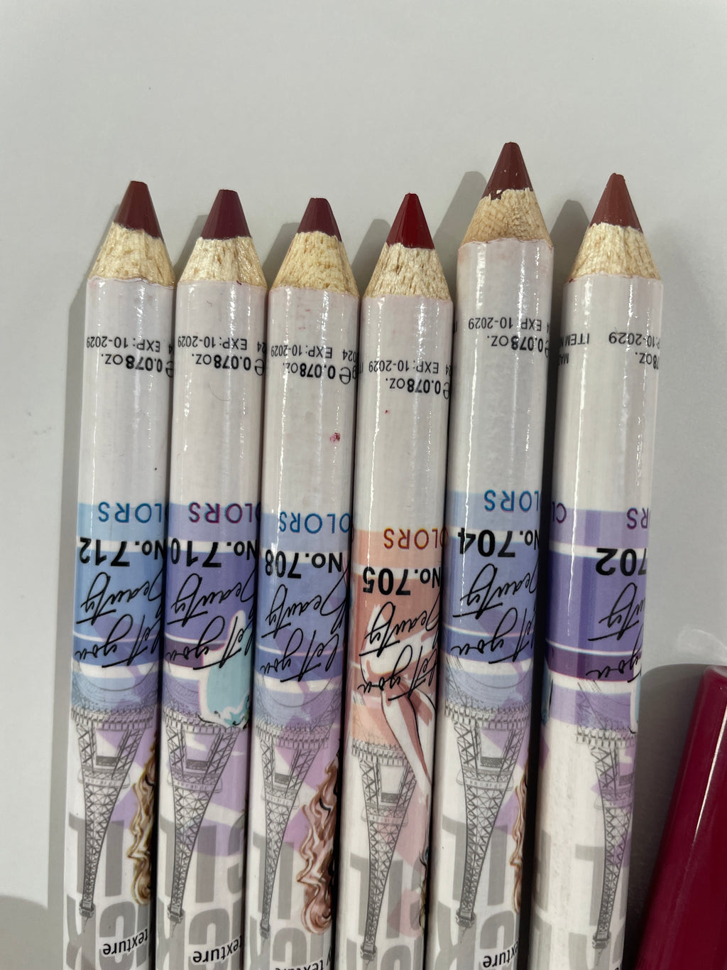 Creion buze - Miss Demi