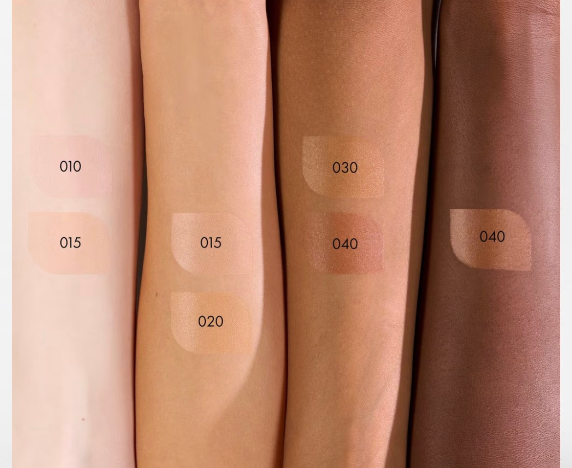 Iluminator pentru zona de sub ochi Under Eye Brightener 015 Light Nude - CATRICE