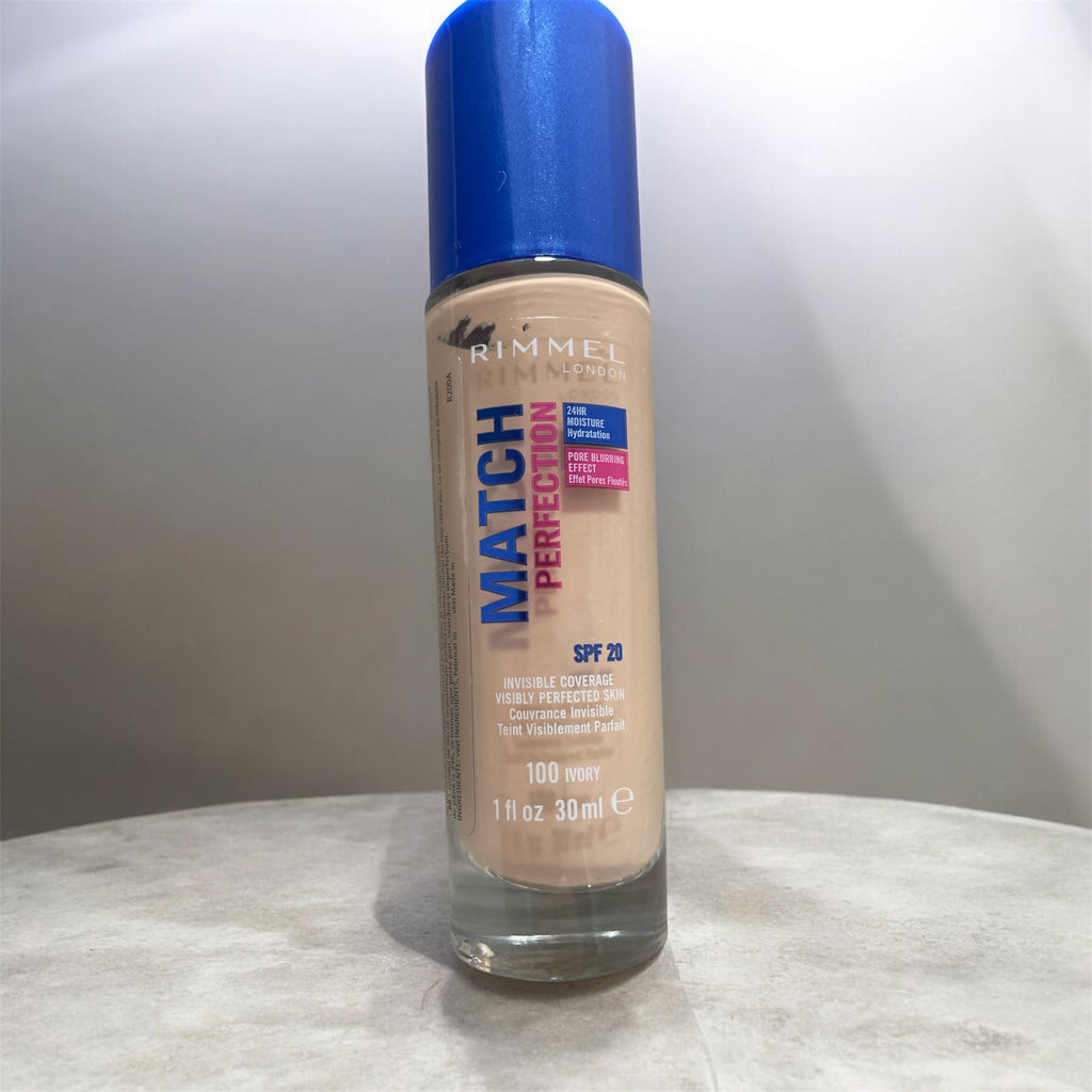 Fond de ten 100 Match Perfection- Rimmel London