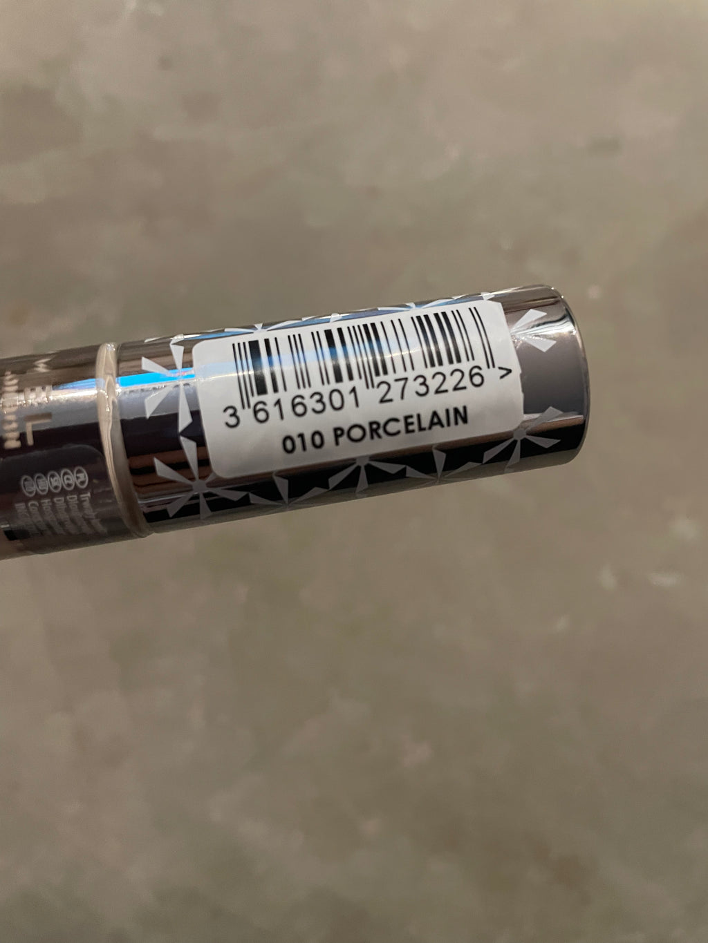 The multi-tasker Concealer 010 - Rimmel London