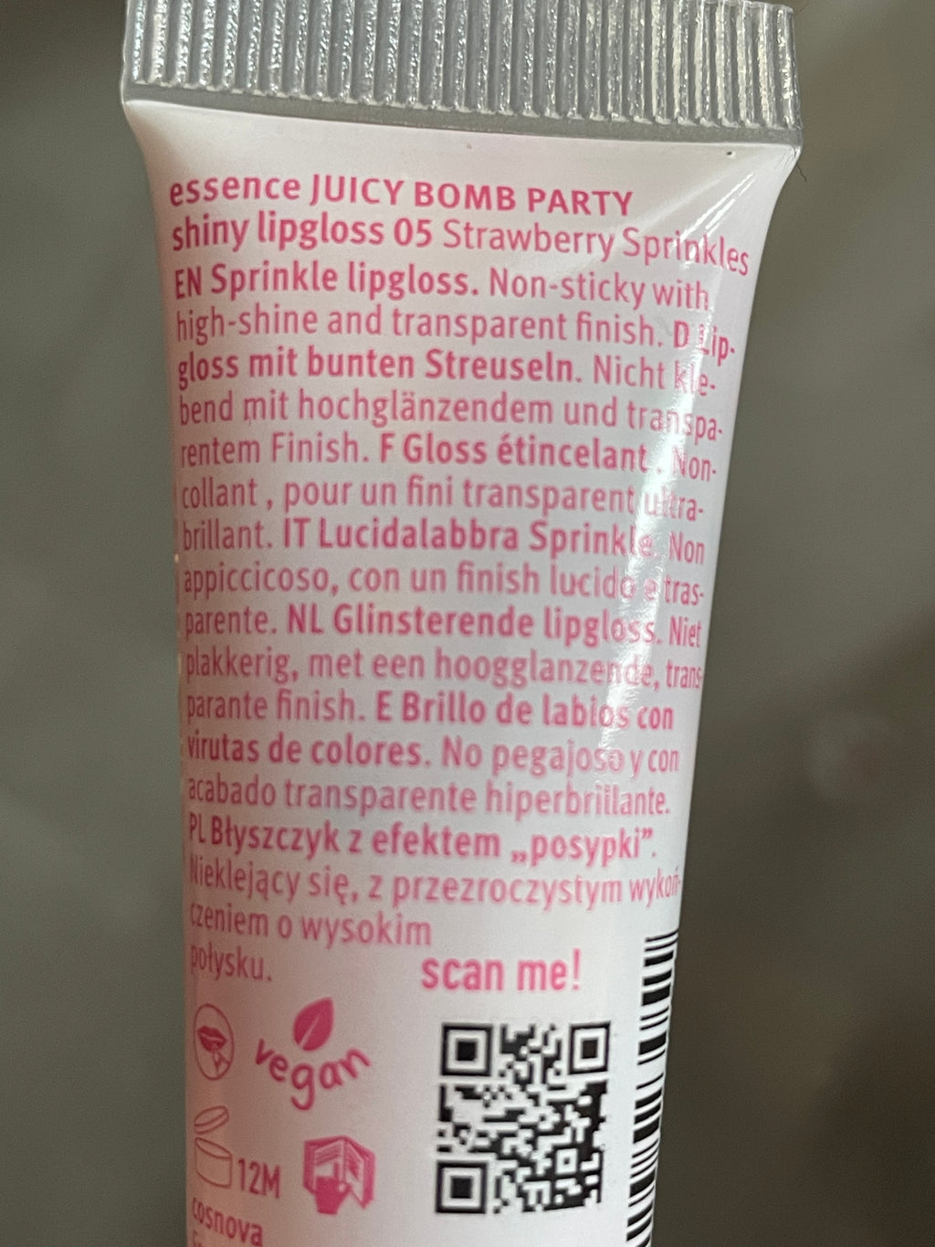 Juicy Bomb Party 05 Strawberry Sprinkels- Essence