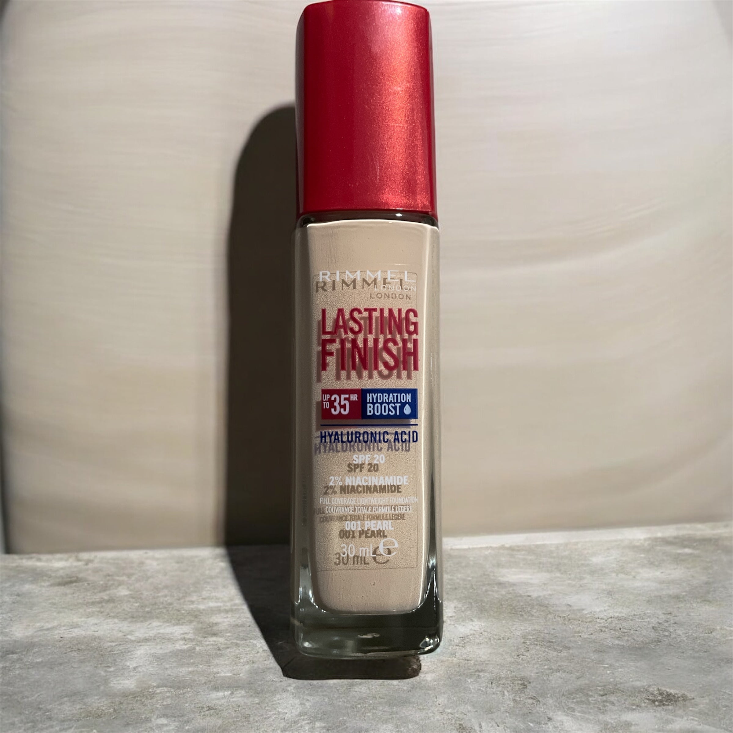 Fond de ten Lasting Finish 001 Pearl - Rimmel London