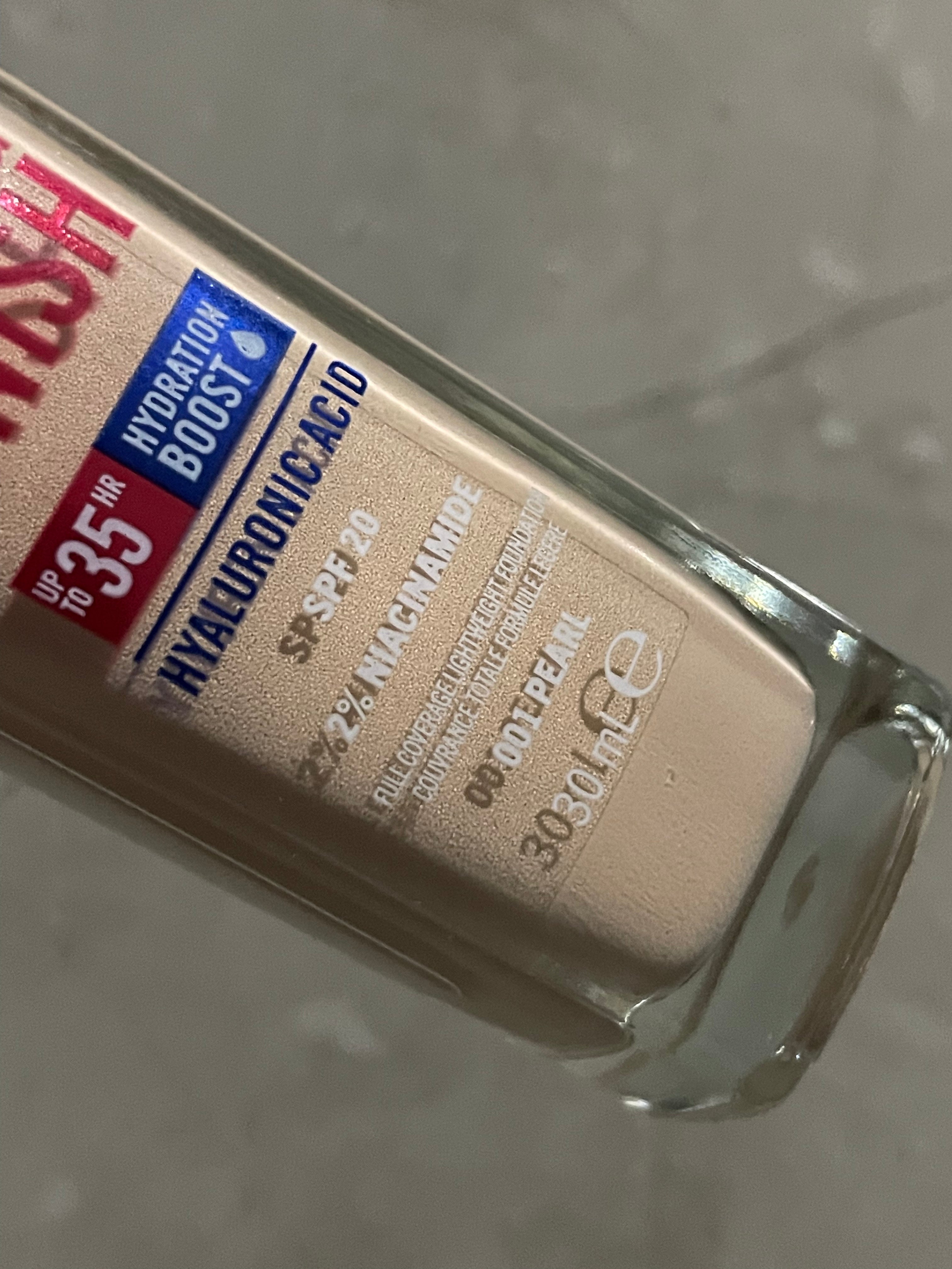 Fond de ten Lasting Finish 001 Pearl - Rimmel London