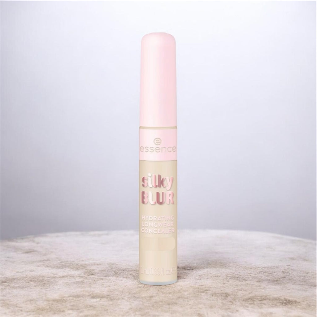 Corector Silky BLUR HYDRATING LONGWEAR CONCEALER 100 - ESSENCE