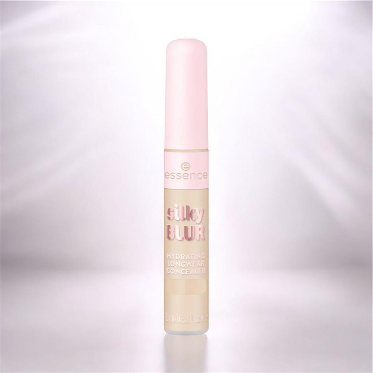 Corector Silky BLUR HYDRATING LONGWEAR CONCEALER 130 - ESSENCE